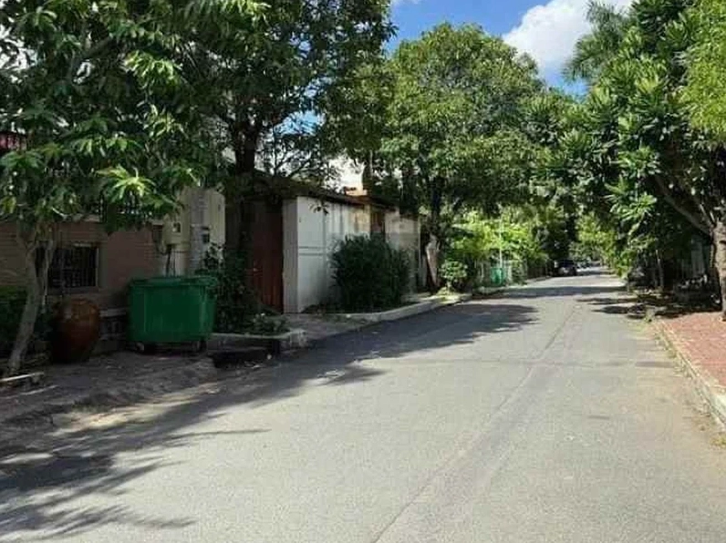 Biệt thự 350m2 khu 204 đường Nguyễn Văn Hưởng Thảo Điền