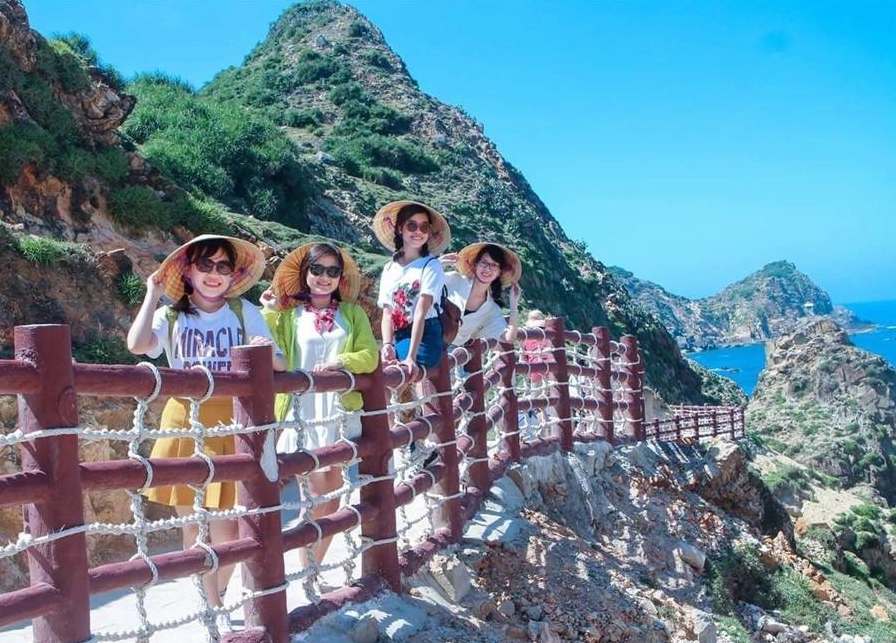 Cầu tình yêu Eo Gió
