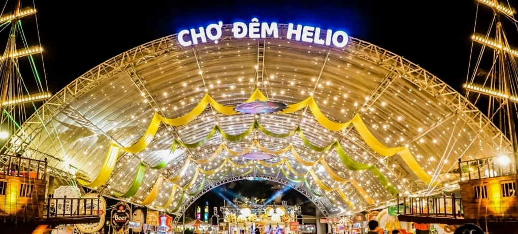 Chợ đêm Helio Đà Nẵng lung linh ánh đèn về đêm