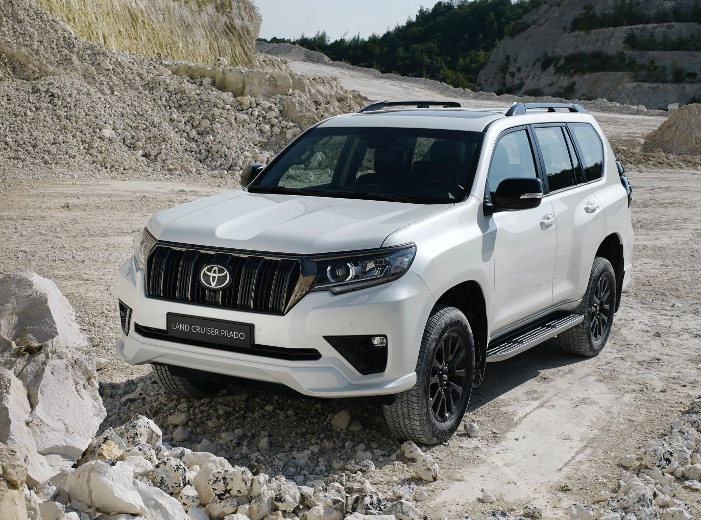 Danh sách 6 dòng xe Toyota 7 chỗ đáng mua nhất