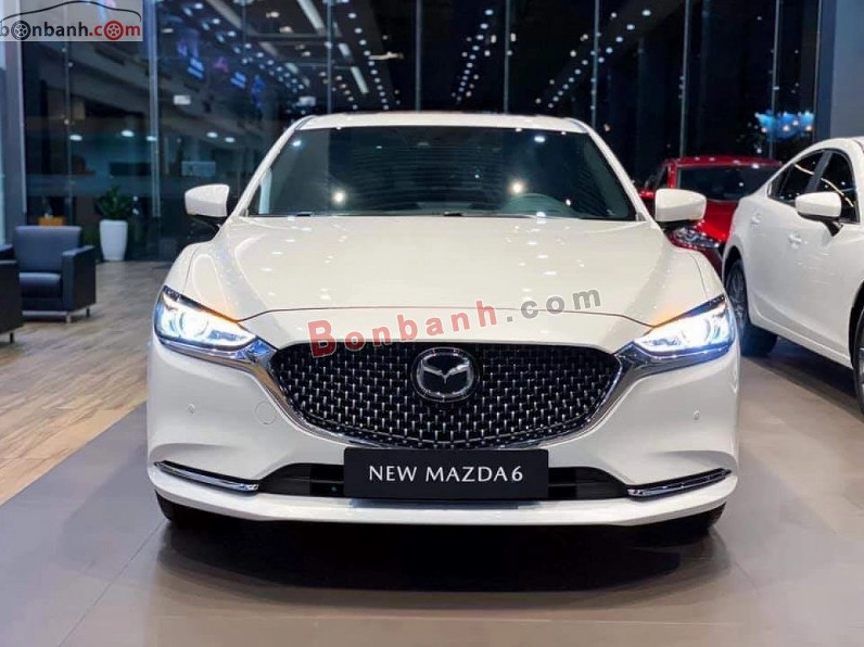 Đầu xe Mazda 6 2026 thiết kế KODO