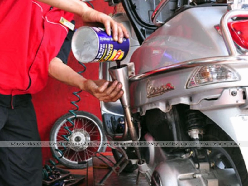 Giá thay dầu xe máy phụ thuộc vào loại xe bạn đang sử dụng