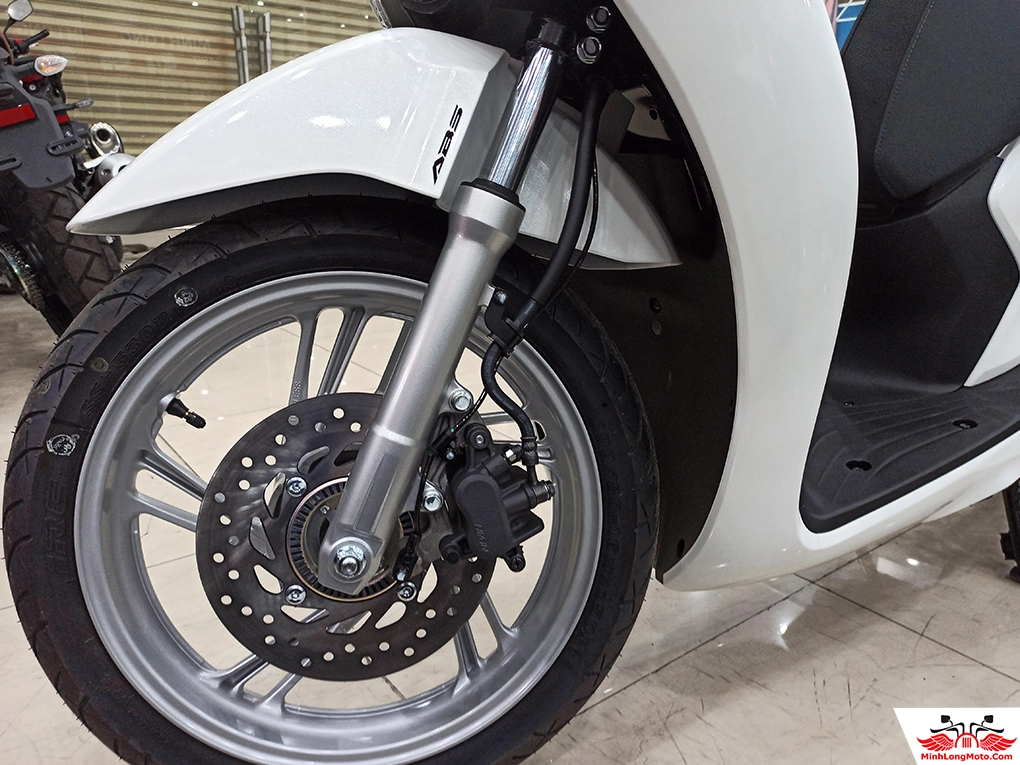 Hệ thống phanh an toàn của Honda SH 150i