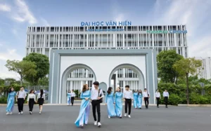 hoc-phi-dai-hoc-van-hien-2026-giai-ma-chinh-sach-va-co-hoi-h_639