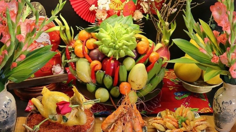 Hướng dẫn chuẩn bị lễ vật và bàn thờ cúng mùng 1