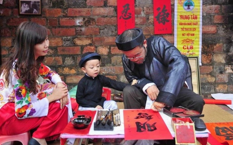 Khai bút nên hoàn thành trọn vẹn, tránh dở dang