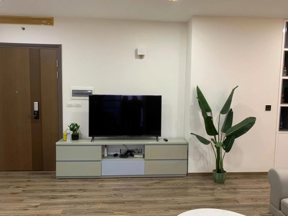 Lofthouse Phú Hoàng Anh với không gian rộng rãi, thoáng mát