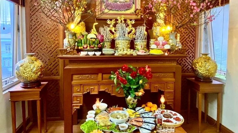 Mâm cúng mùng 2 Tết