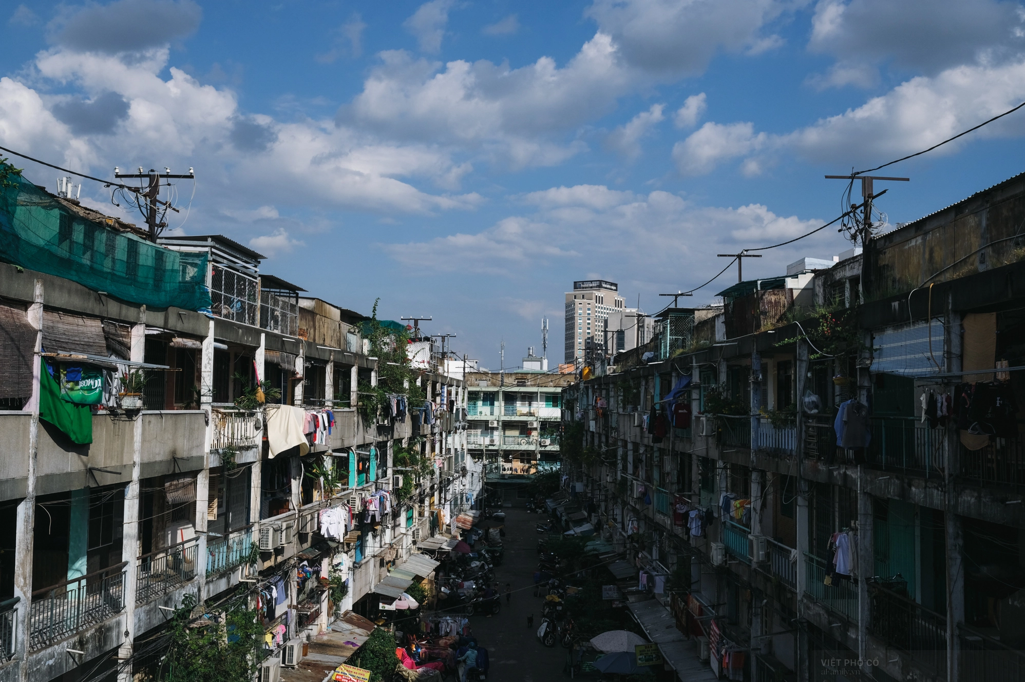 Muốn hiểu người Sài Gòn sống ra sao, mời ghé qua chung cư Nguyễn Thiện Thuật