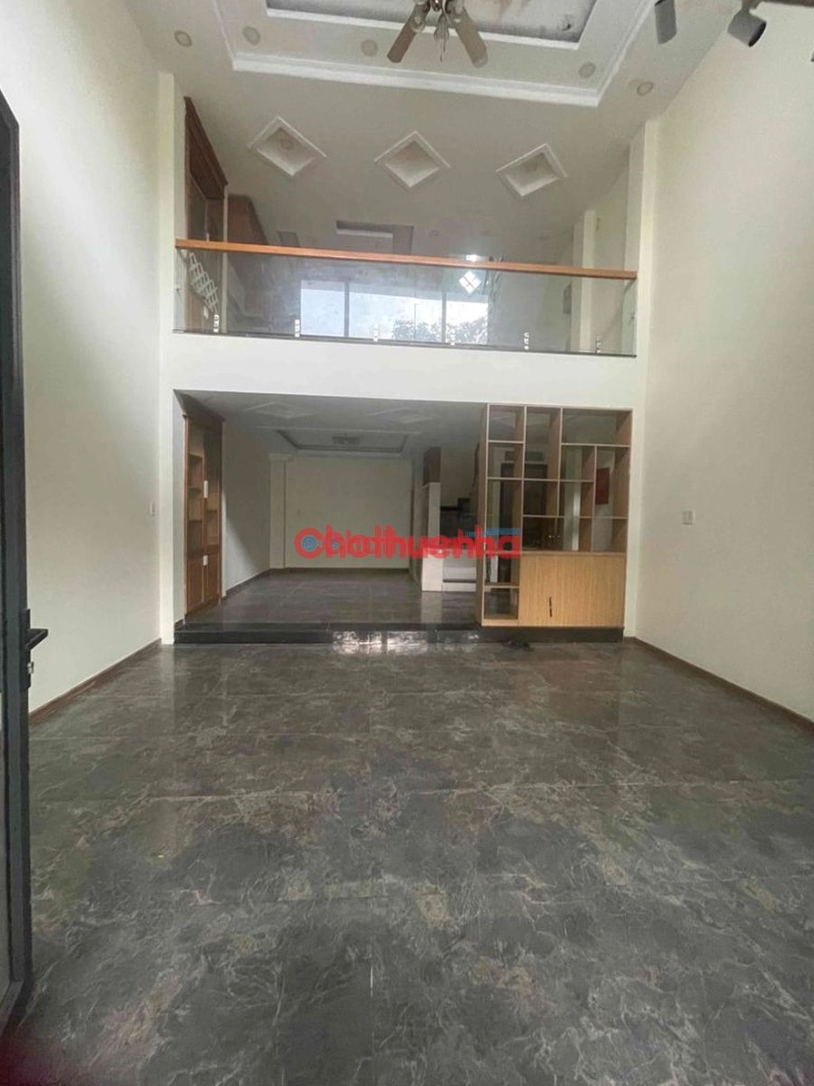 Nhà hẻm xe hơi tại Gò Vấp, 4 phòng ngủ ở Phạm Văn Chiêu