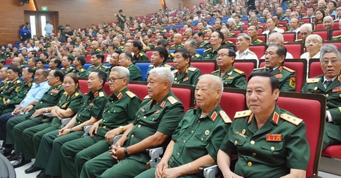 Pháp luật