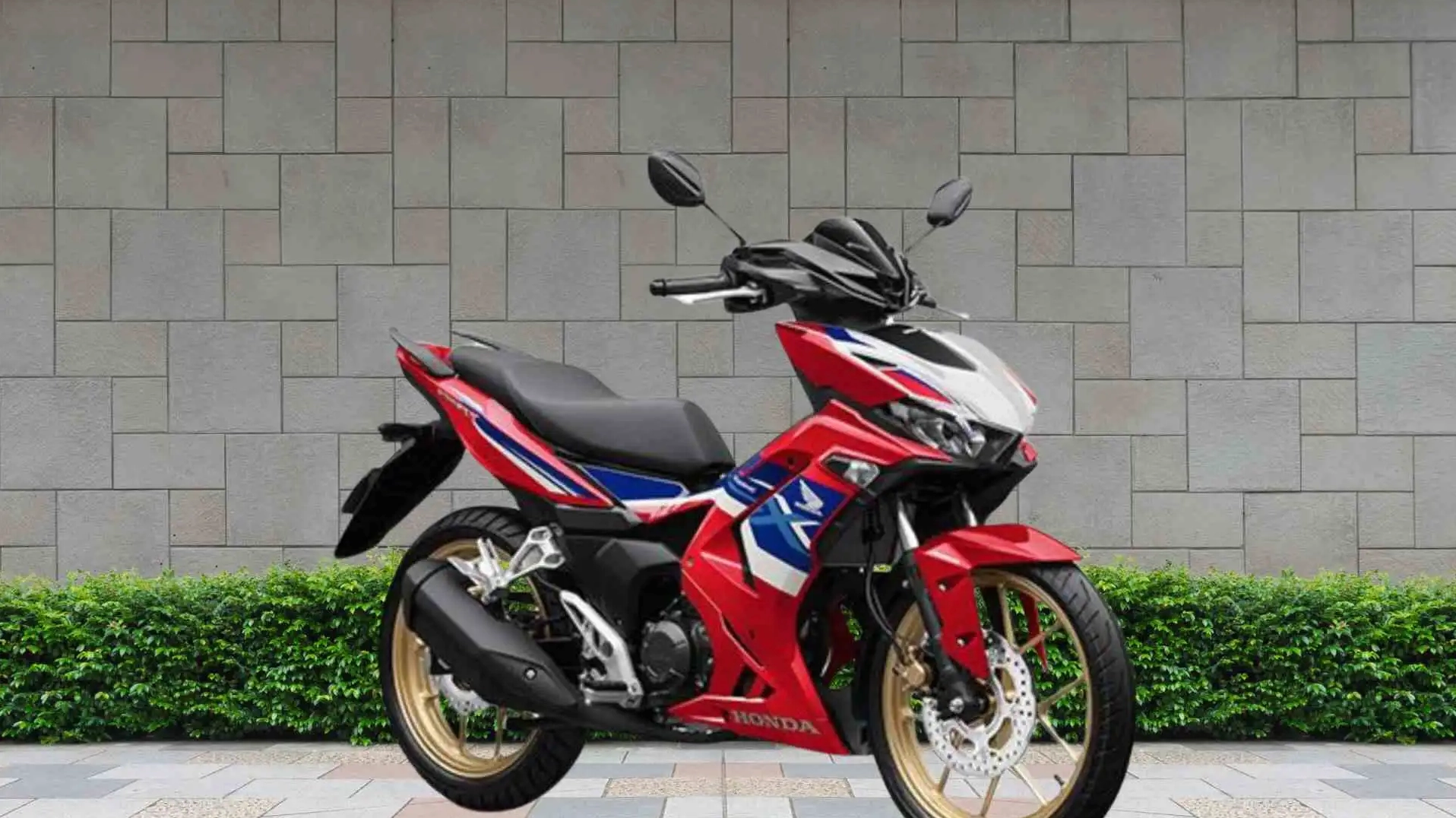 Tại đại lý giá xe Winner X V3 bản thể thao