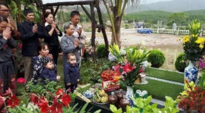 van-khan-le-ta-mo-chuan-nhat-2026-cach-sam-le-va-bai-cung-ch_479