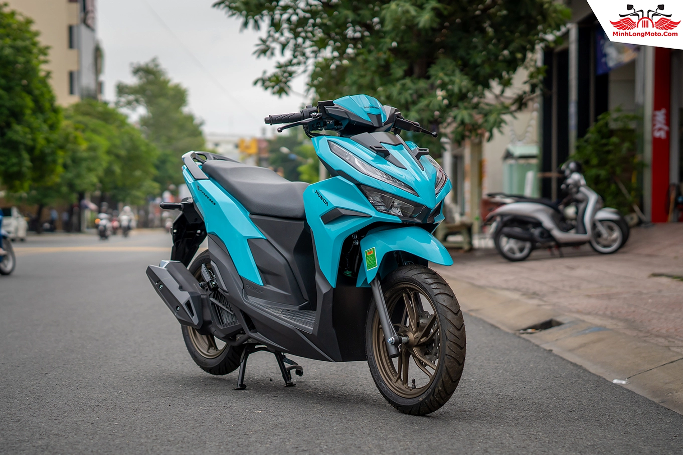 Vario 125 màu xanh ngọc thời trang