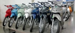 wave-50cc-gia-bao-nhieu-cap-nhat-bang-gia-xe-may-wave-50cc-m_727