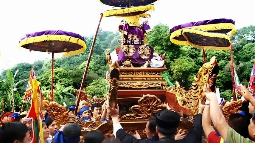 Ý nghĩa tâm linh của tín ngưỡng thờ cúng ông Hoàng Bảy Bảo Hà
